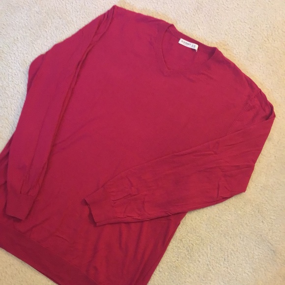 OLD NAVY LONG SLEEVE LIGHTWEIGHT V-NECK PULLOVER - Picture 9 of 9